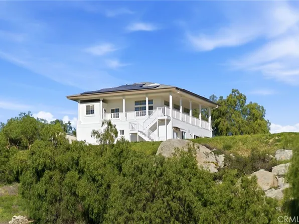 38595 Carolbee Ln, Temecula, CA 92592