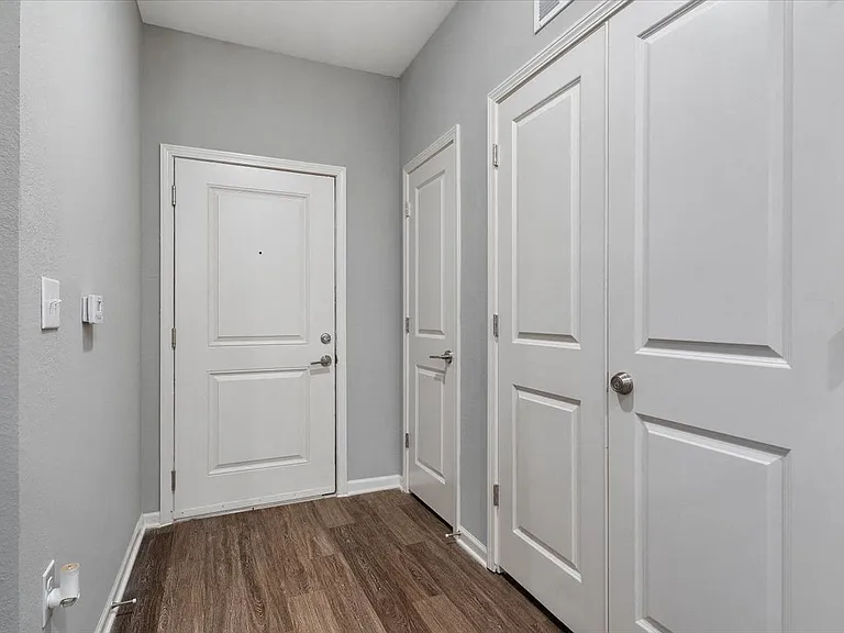 Aurora Apartments — Photo 42