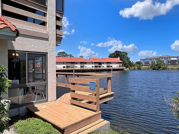 2nd image of 2006 Garden Lake Dr