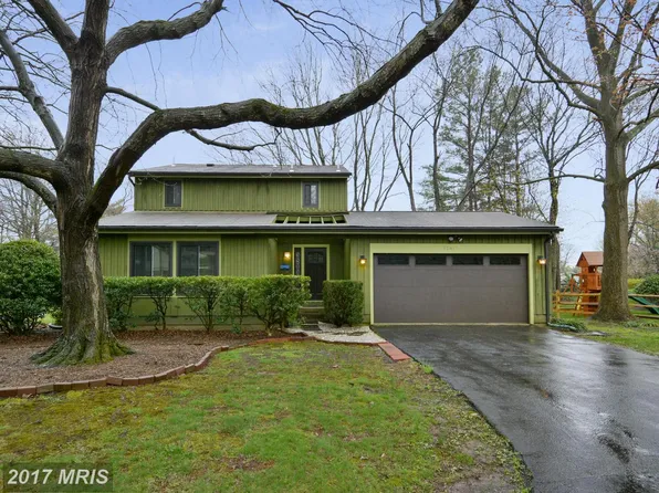 12619 Magna Carta Rd, Herndon, VA 20171