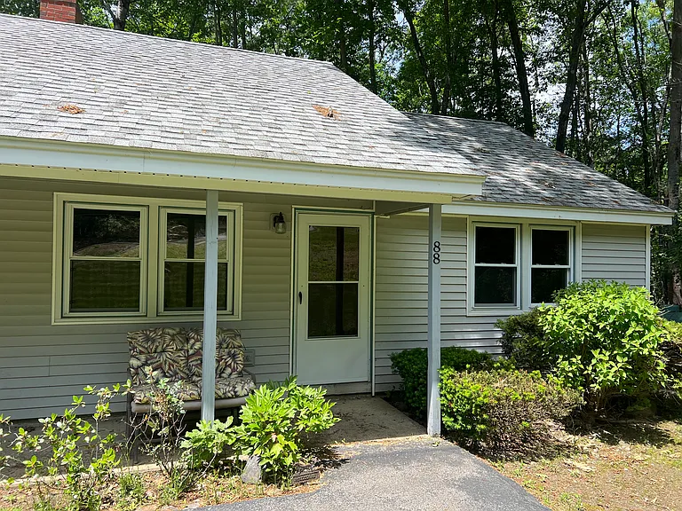 88 Woodland Hls — Photo 1