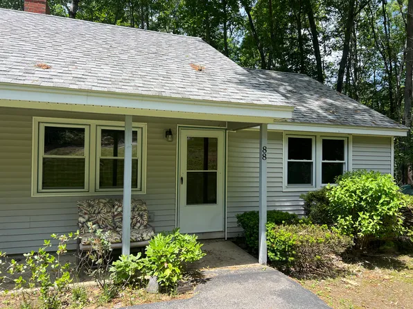88 Woodland Hls, South Berwick, ME 03908