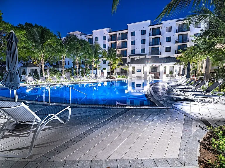 Resort Style Swimming Pool