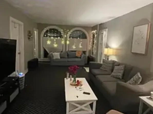 2405 E Locust St #4, Milwaukee, WI 53211