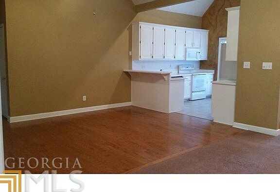 4th image of 1230 Bent Creek Dr