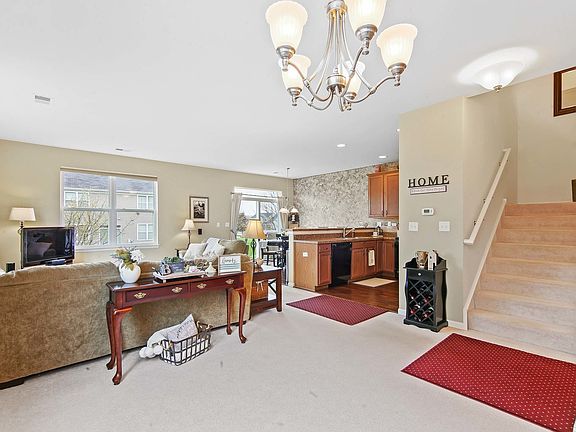 2nd image of 1241 Waverly Dr #1241