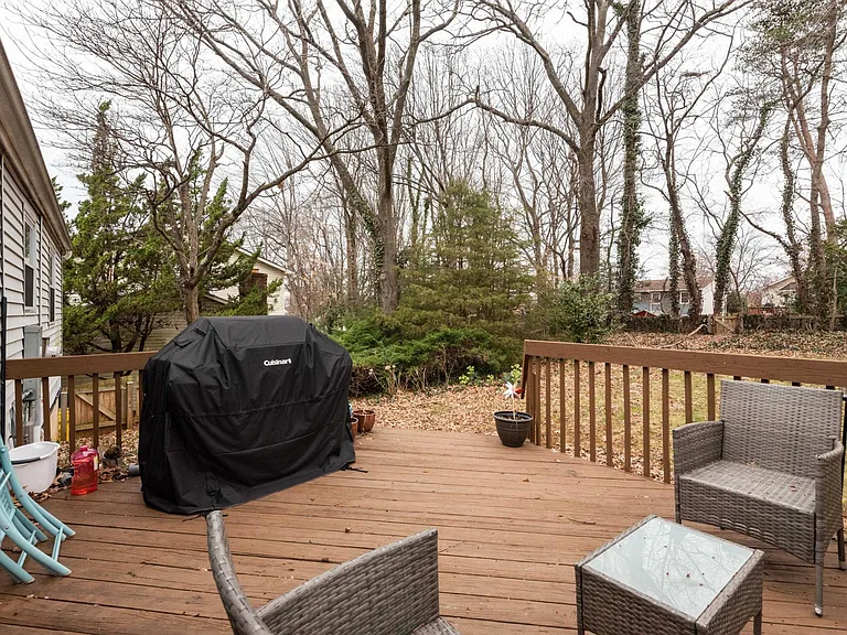 937 Marine Dr — Photo 25