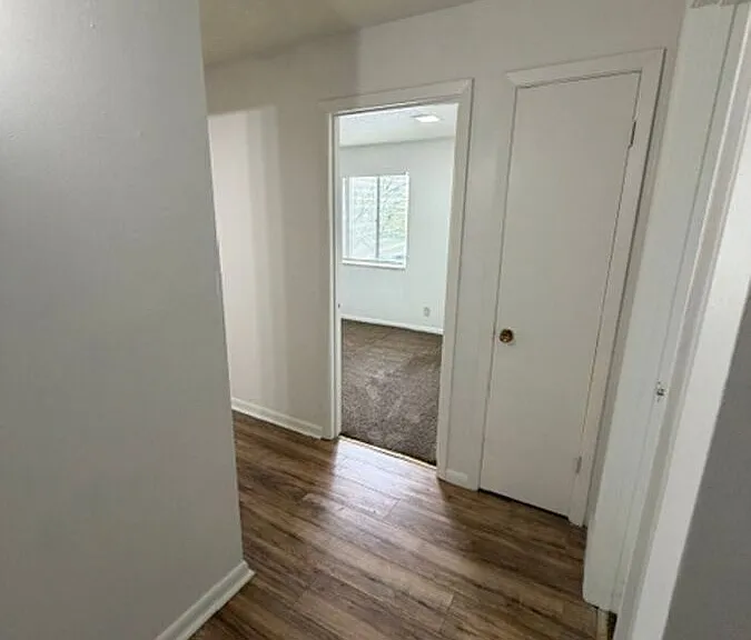 2113 Ottawa St #204C — Photo 7