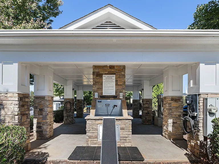 Bell Lake Norman — Photo 16