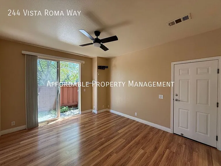 244 Vista Roma Way — Photo 6