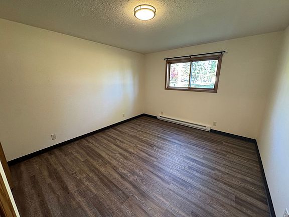5th image of 1403 3rd Ave #C