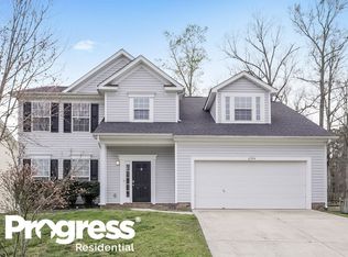 6704 Riva Ridge Ct, Charlotte, NC 28216