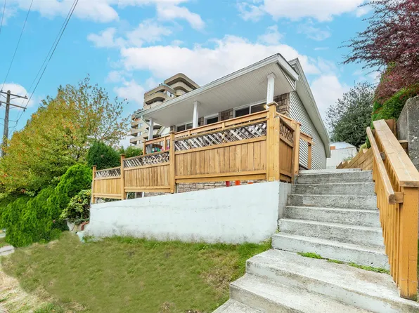 1011 Auckland St, New Westminster, BC V3M 1K9