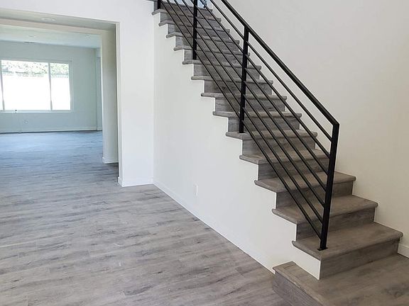 2nd image of 3416 Cabrillo Blvd