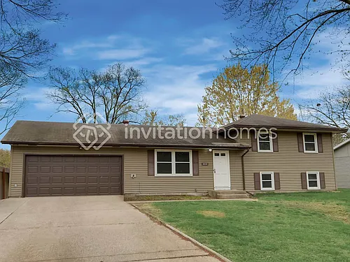 10440 Thrush St NW Photo 1