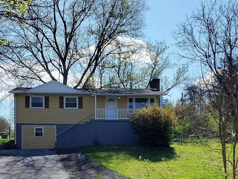 49 Oldt Dr #B — Photo 1