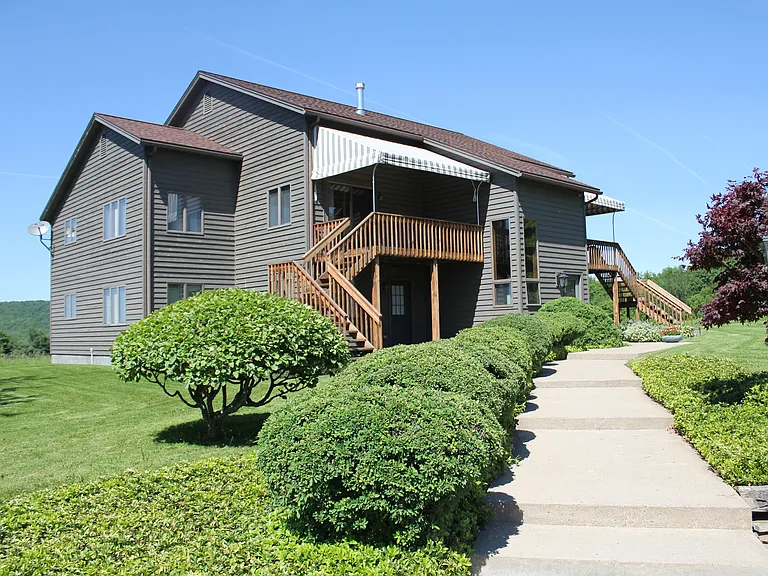 8818 Reed Hill Rd #1 — Photo 11