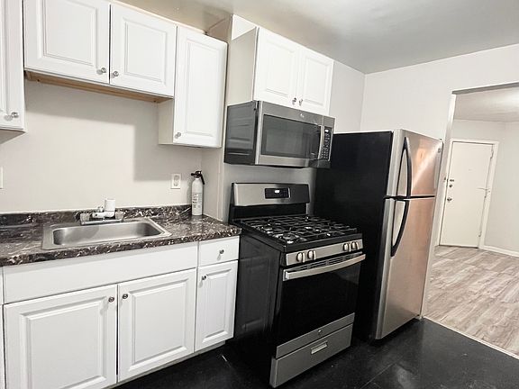 3rd image of 2275 John F Kennedy Blvd #1
