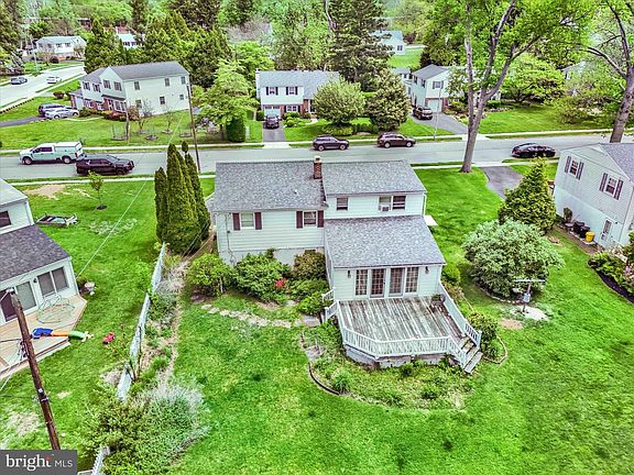 4th image of 1617 Cherry Ln
