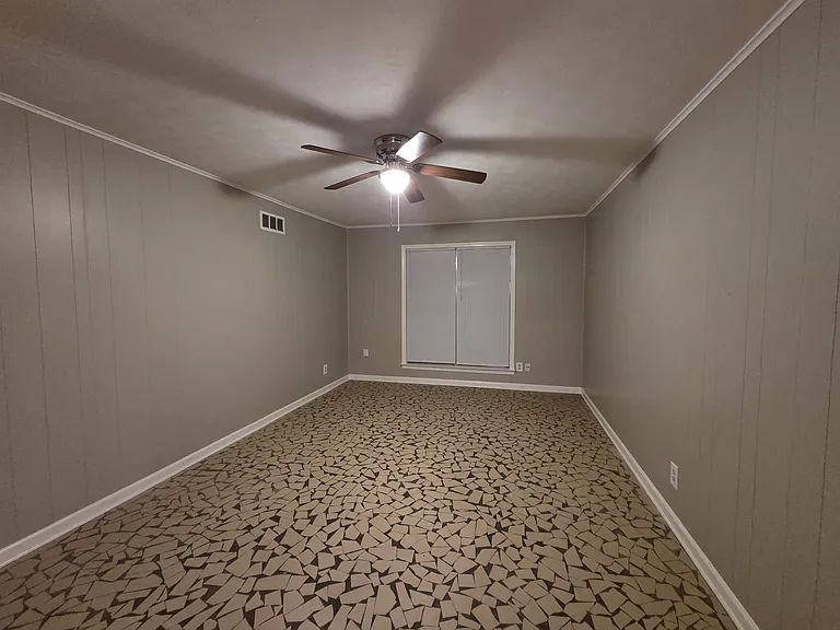 4723 Wooddale Ave — Photo 22