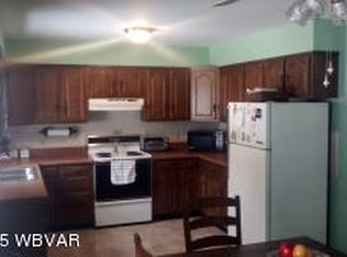 100 Blessing Rd, Watsontown, PA 17777