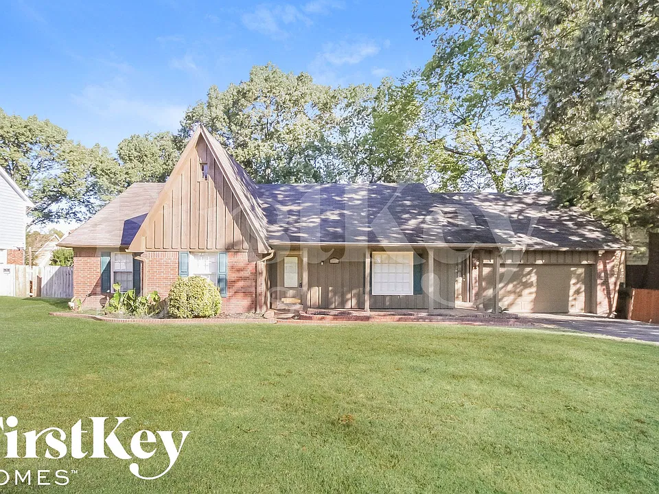7364 Ashley Oaks Dr