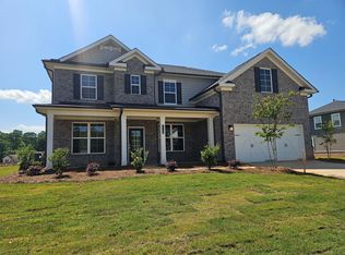 7175 Ellorie Dr, Dawsonville, GA 30534