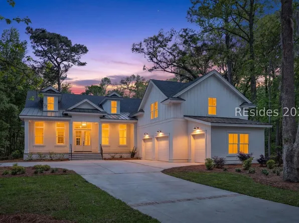 17 Drummond Ln, Hilton Head Island, SC 29926