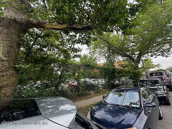 2nd image of 1406 Richmond Ave