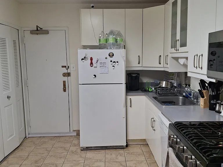 3705 S George Mason Dr #104 — Photo 26
