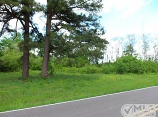 2337 Old Dover Rd, Woodlawn, TN 37191