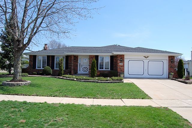1st image of 12745 Newport Dr