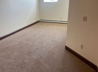 90 Washington St #403, Dover, NH 03820