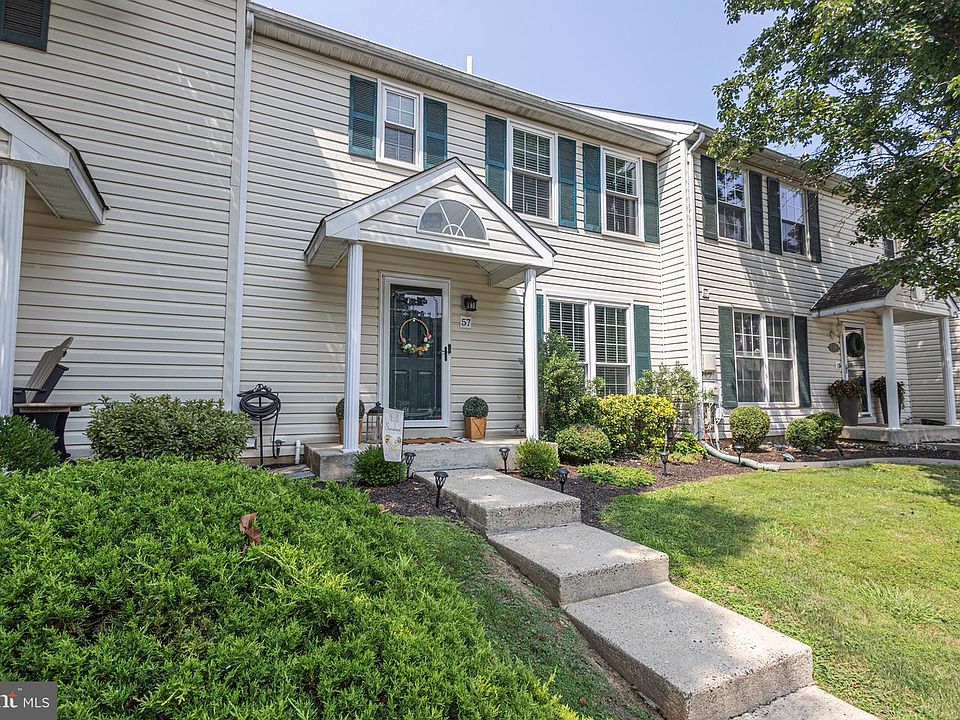 1st image of 57 Village Dr