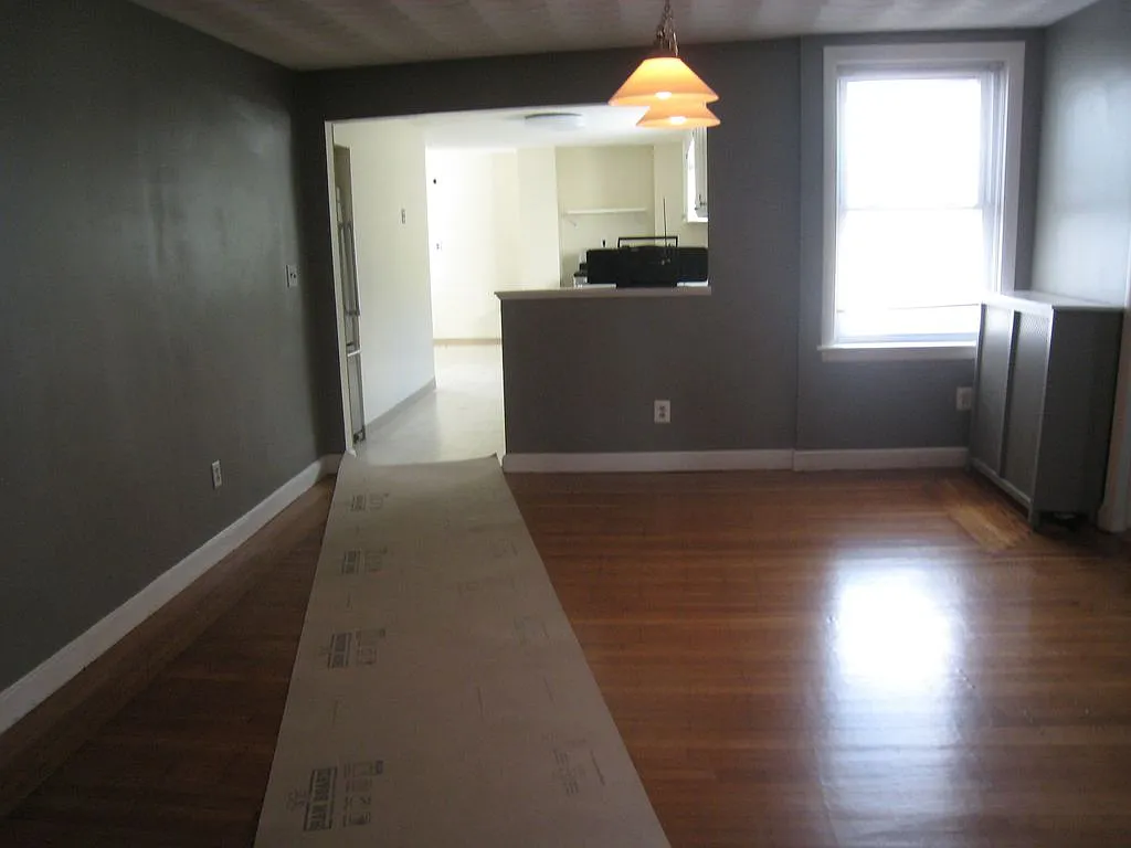 Building Photo - 254 Harvard St #1
