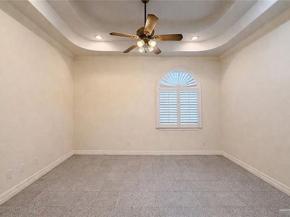 3rd image of 4701 Date Palm Ave