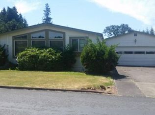 34732 Devonshire Dr, Eugene, OR