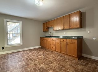 30 River St #2, Franklin, NH 03235