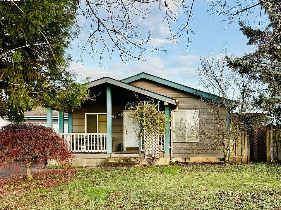 2nd image of 462 SE Dance Dr
