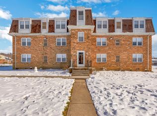 301 Dorchester Ave #2B-1BA-800SQFT, La Plata, MD 20646