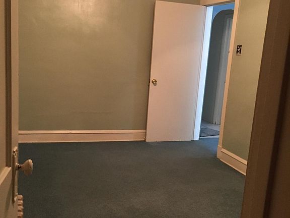 4th image of 6107 N Fairfield Ave #1