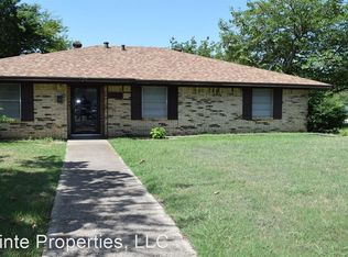 120 Westway Dr, Terrell, TX 75160
