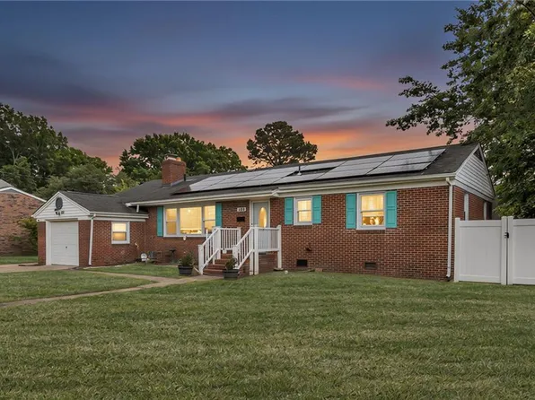 409 Shoreline Dr, Hampton, VA 23669