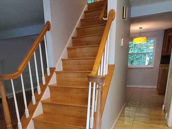 3rd image of 3374 Monarch Ln