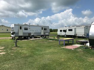 1001 Overton Ave, Pt Bolivar, TX 77650