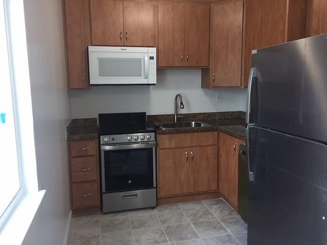 1st image of 644 Kodiak Ct APT 1