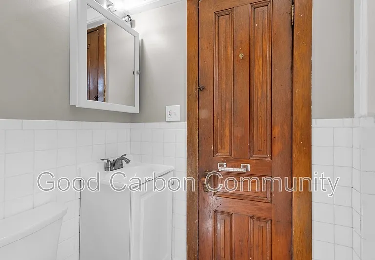 24 Lincoln Ave #REAR — Photo 13