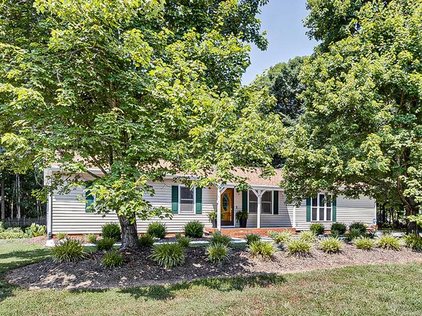 835 Pearleman Teague Rd, Siler City, NC 27344