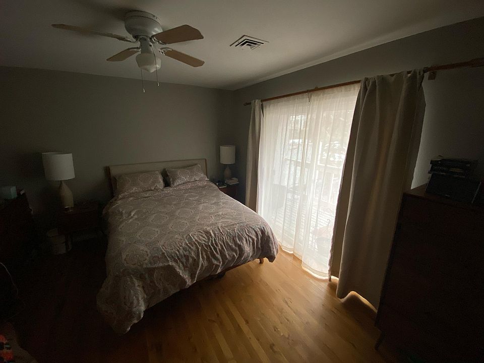 2nd bedroom, southfacing, opens to back balcony