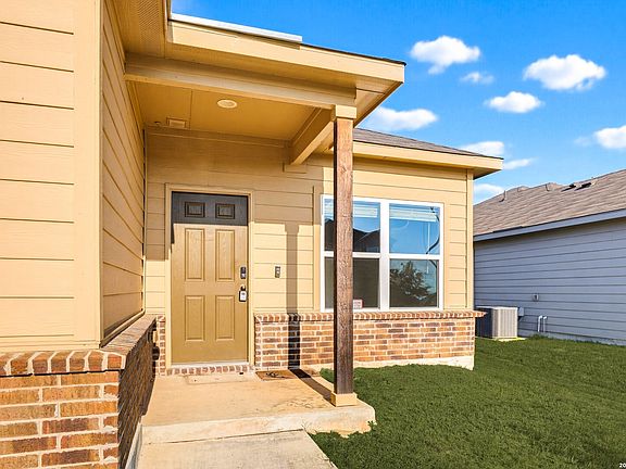 2nd image of 7608 Zenith Ln